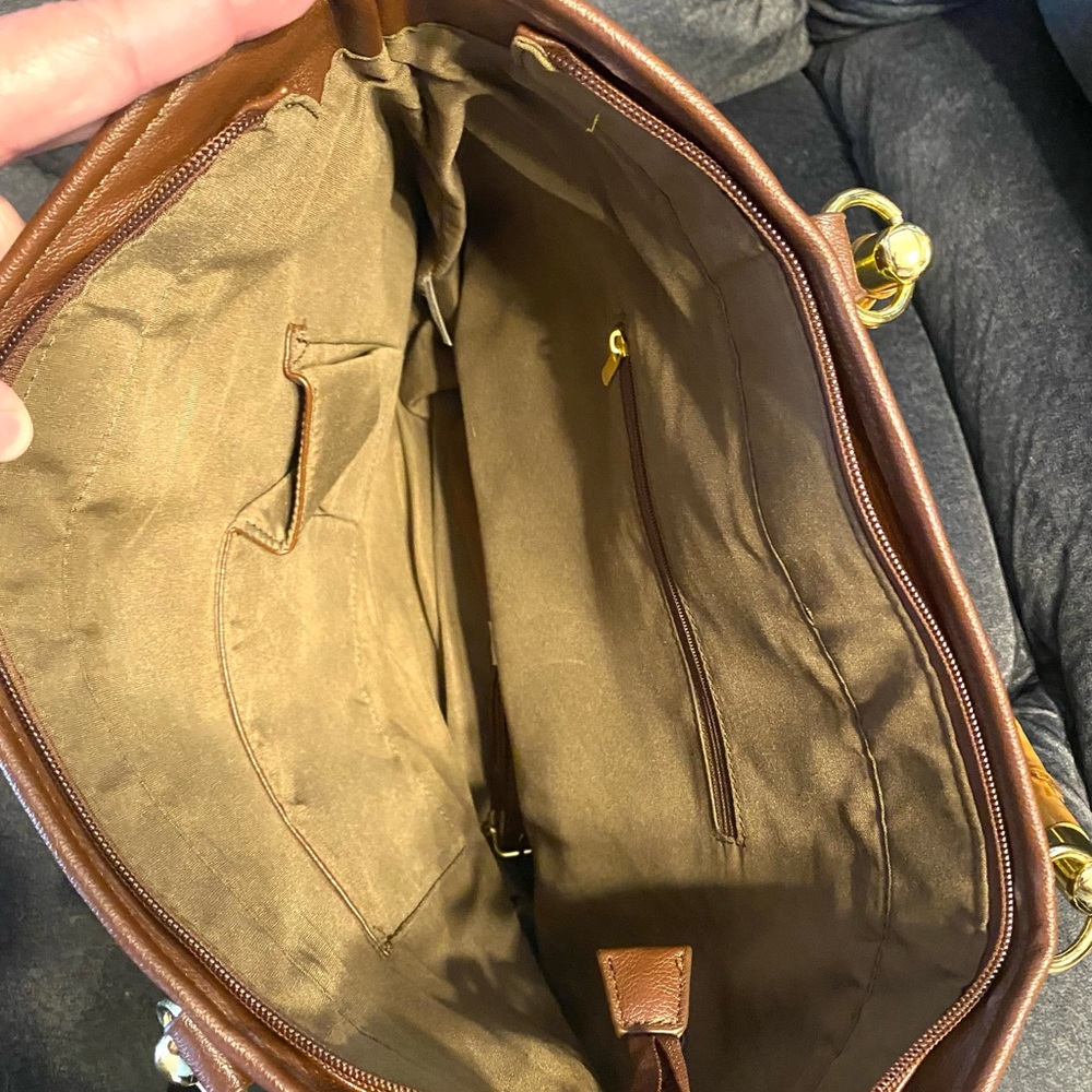 Purse - Picture 3 of 9
